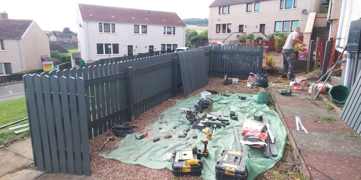 Recycled plastic installation services and accessories - Image 3